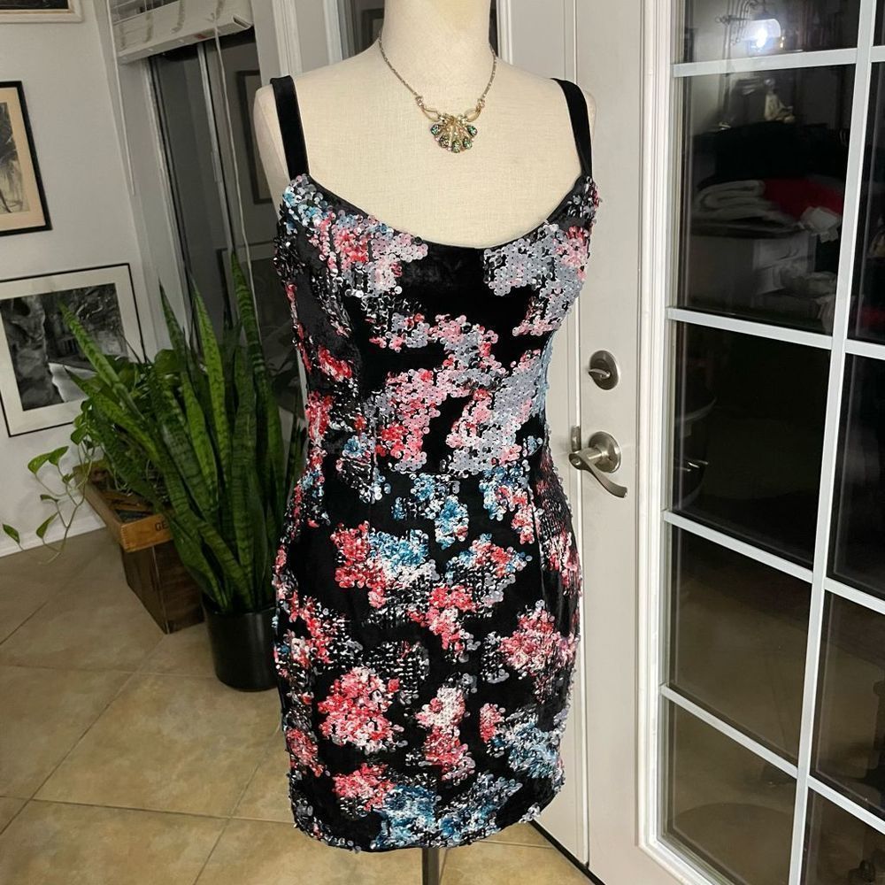 Dress the Population Black Floral Midi Dress